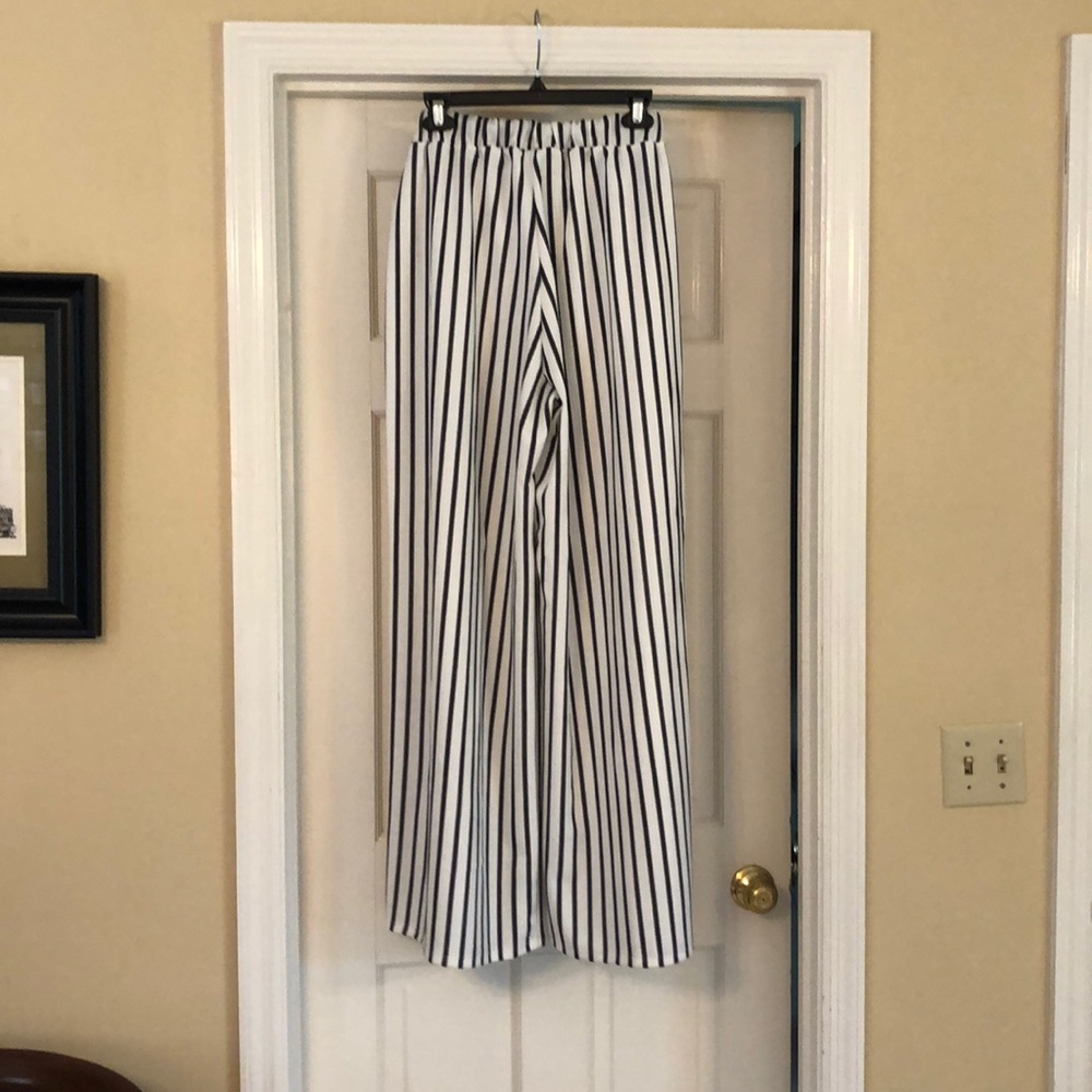 Pants - Picture 2 of 4